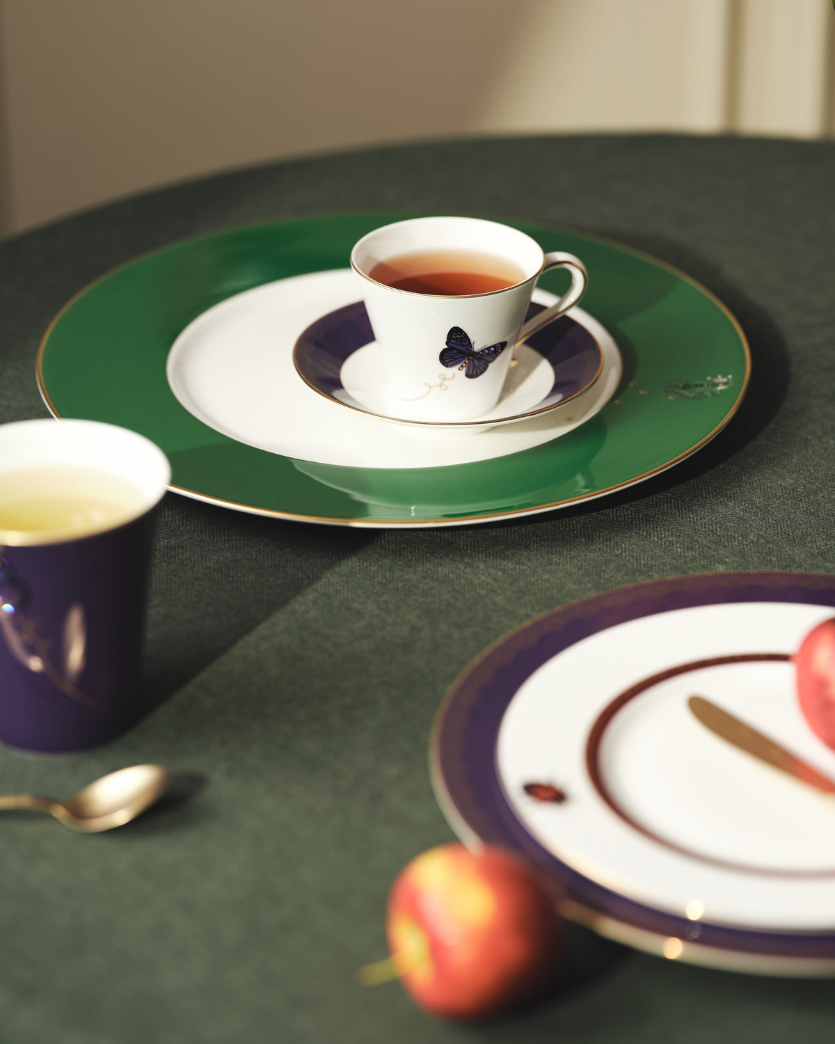 Tea Cup & Saucer