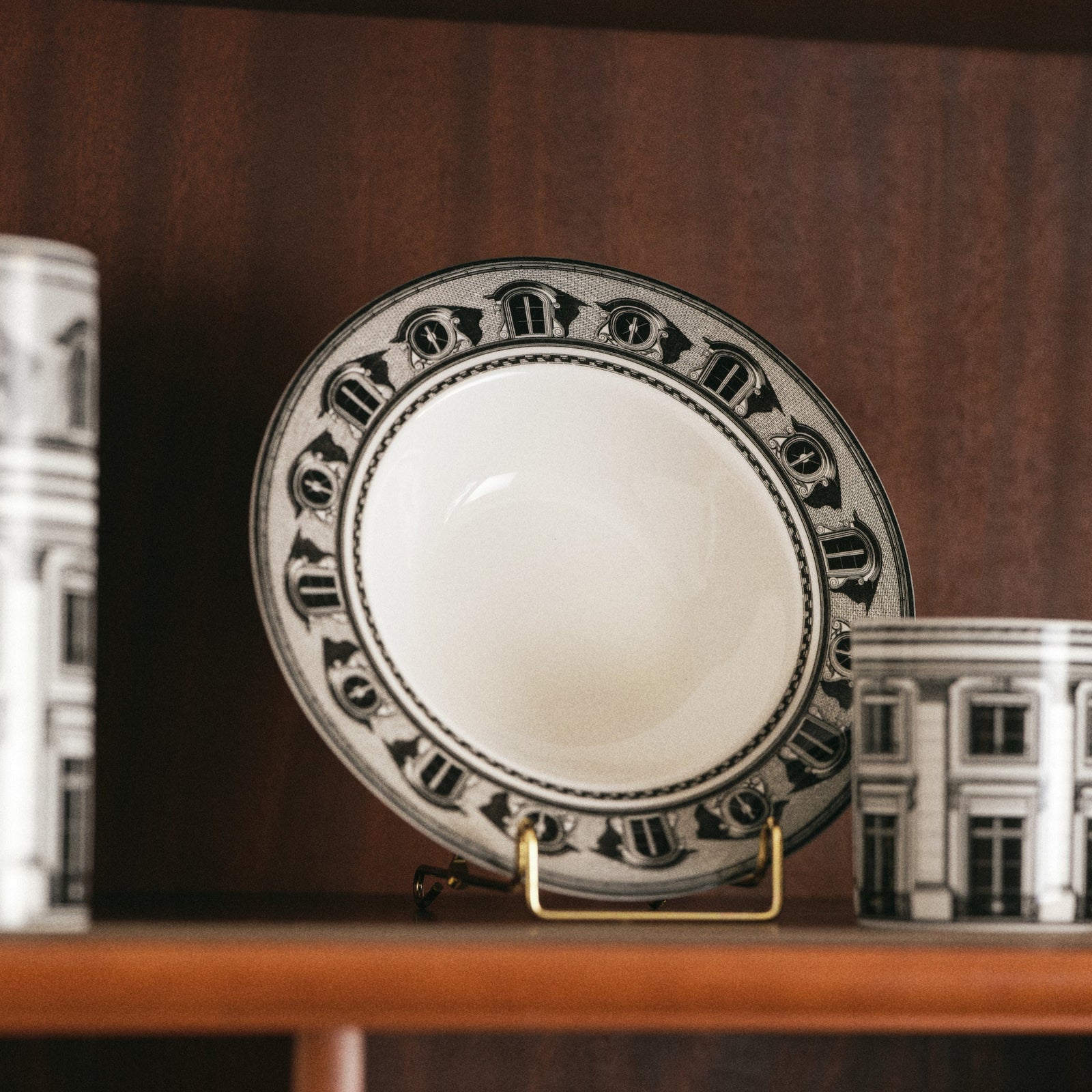 Place Vendôme Pasta Bowl no background image