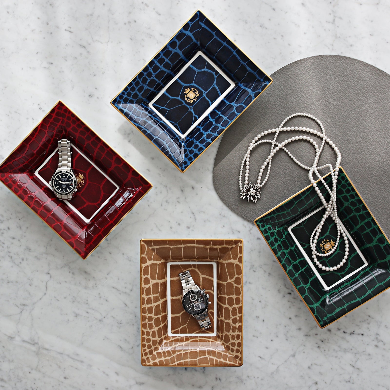 Vide Poche Category Tile