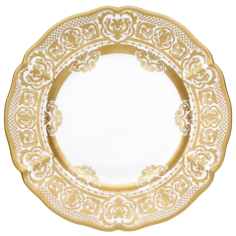 Prouna Carlsbad Queen White Charger Plate White Background Photo