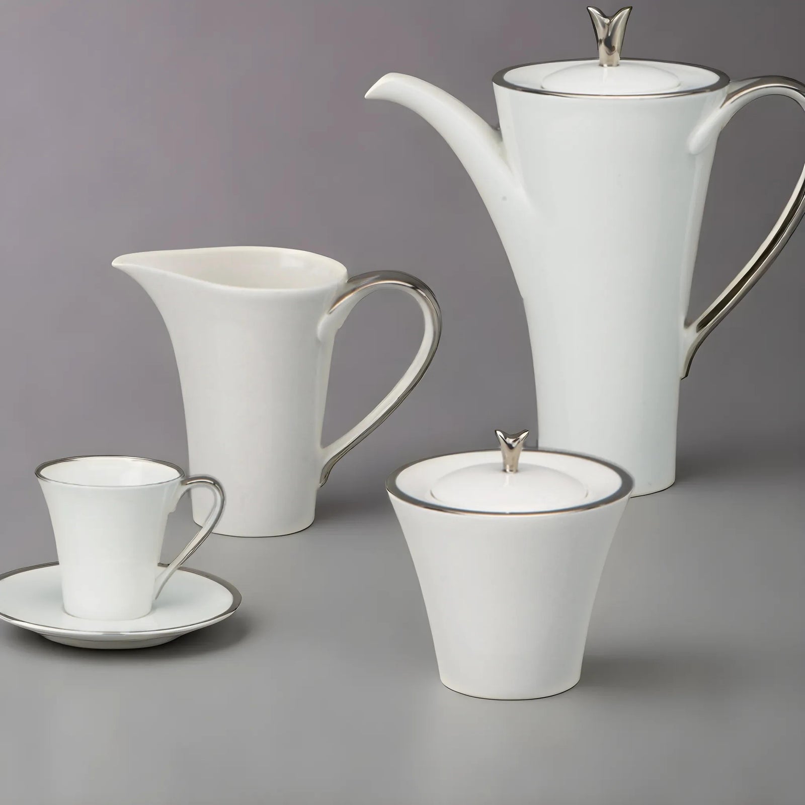 Prouna Comet Platinum Creamer White Background Photo