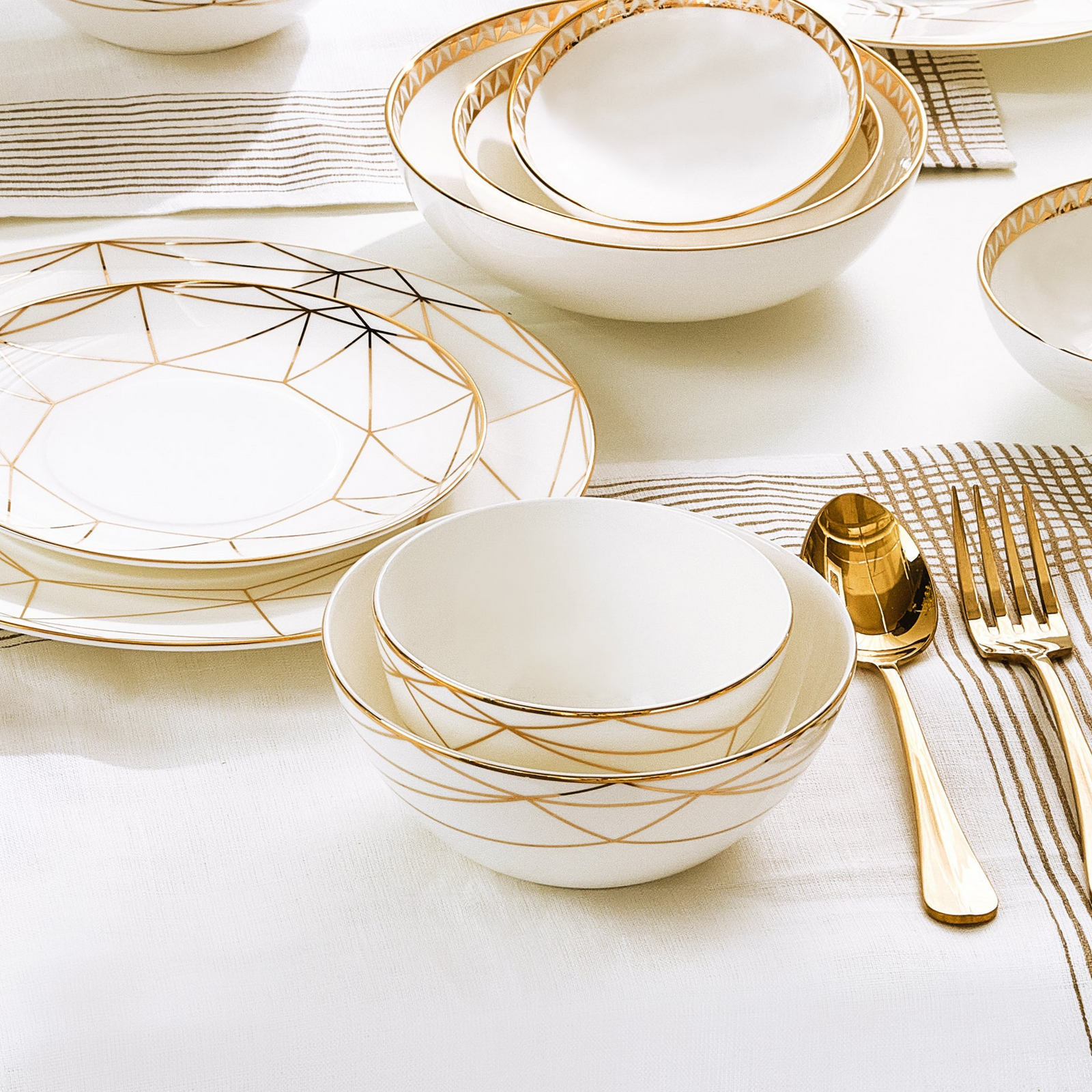 Prouna Gem Cut Gold Cereal / All Purpose Bowl White Background Photo