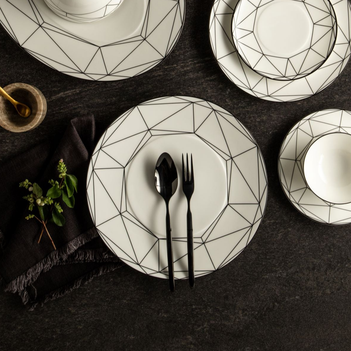 Prouna Gem Cut Onyx Dinner Plate White Background Photo