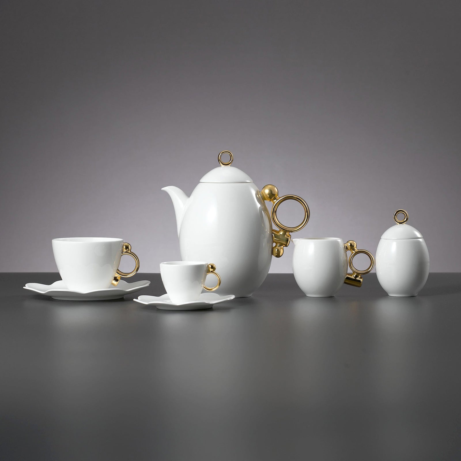 Prouna Geometrica Sugar & Creamer Set with Gold Rim White Background Photo