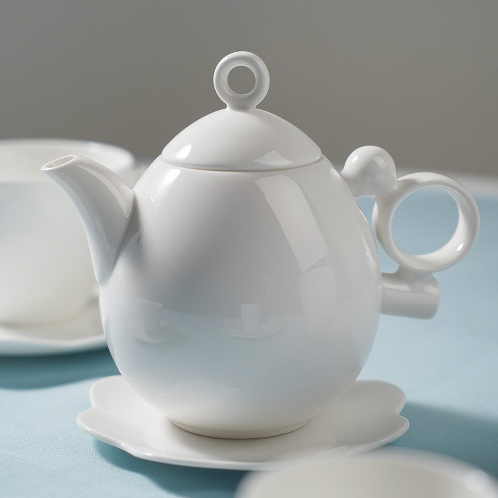 Prouna Geometrica Teapot in White White Background Photo