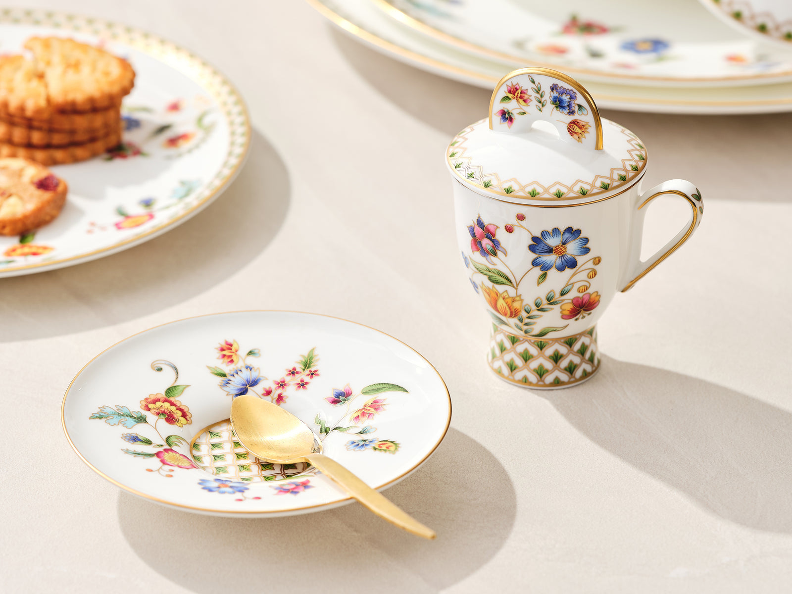 Prouna Gione Espresso Cup with Cover & Saucer White Background Photo