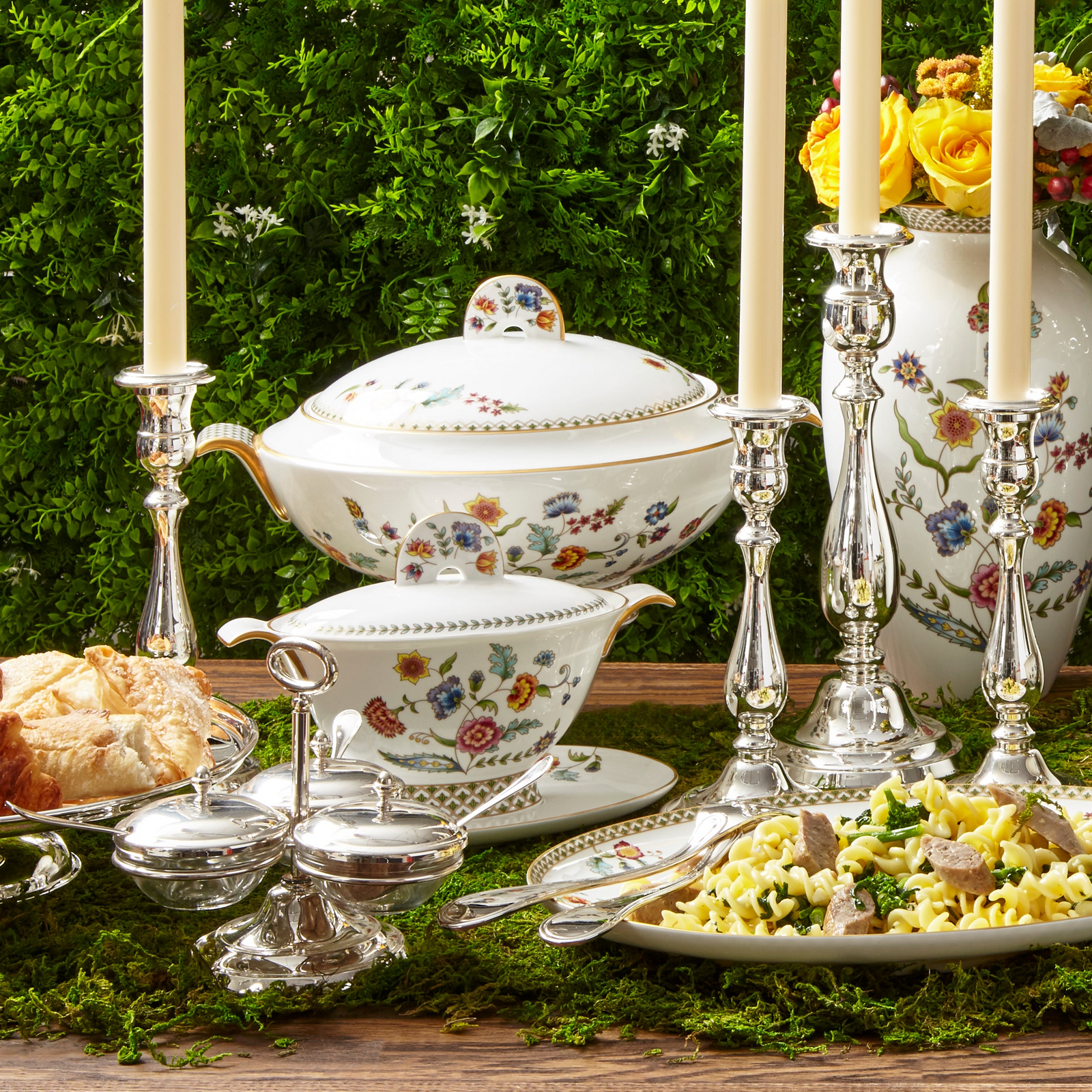 Prouna Gione Gravy Boat & Saucer White Background Photo