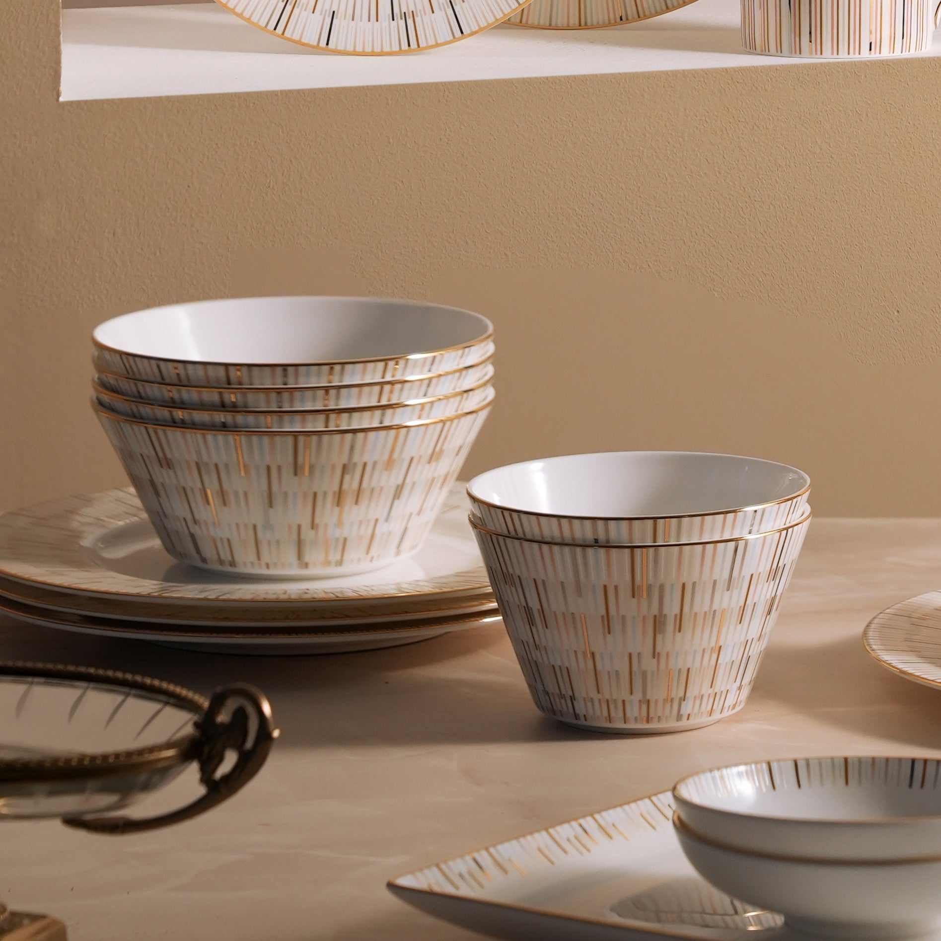 Dinnerware Bowls Category Tile