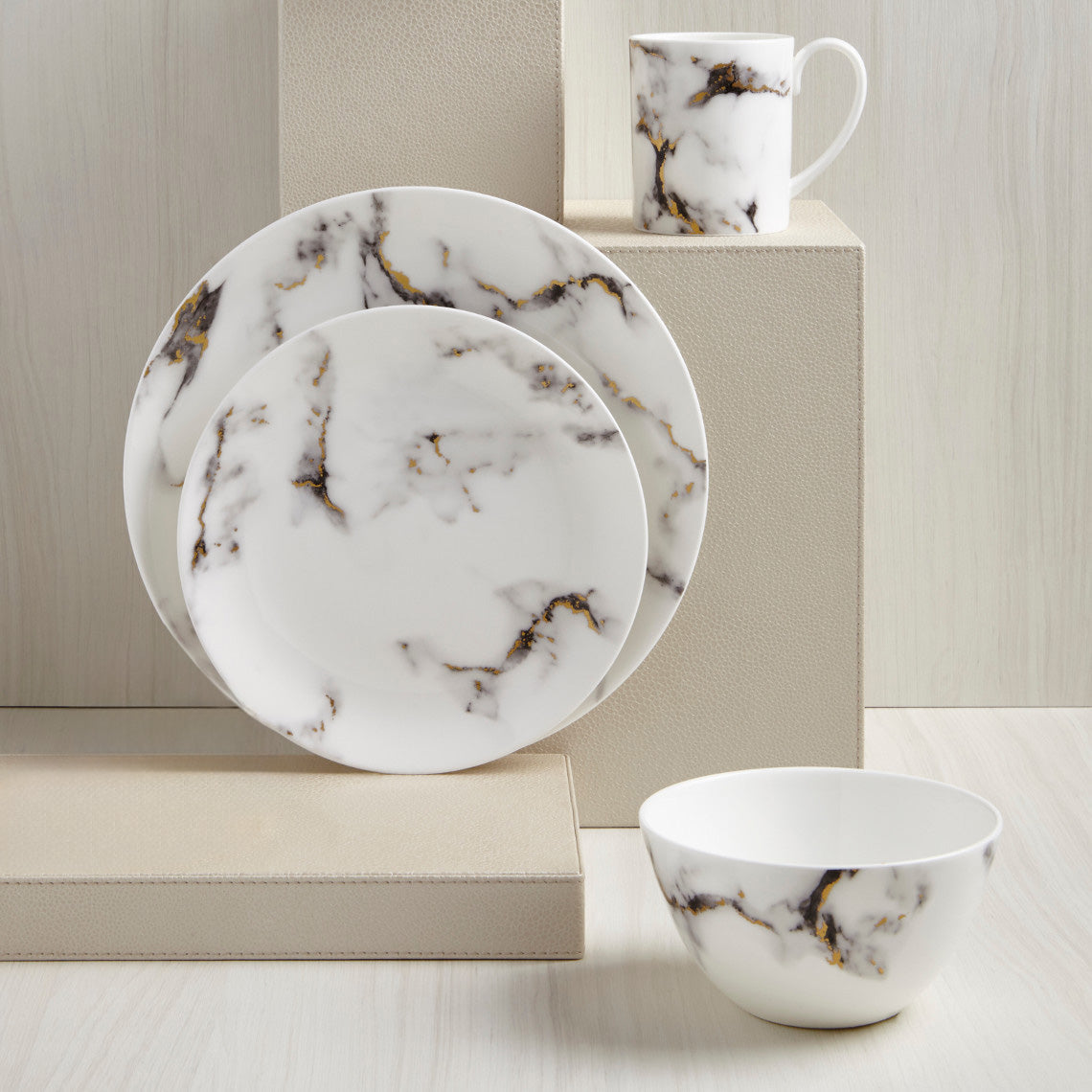 Prouna Marble Venice Fog 4 Piece Dinnerware Set White Background Photo