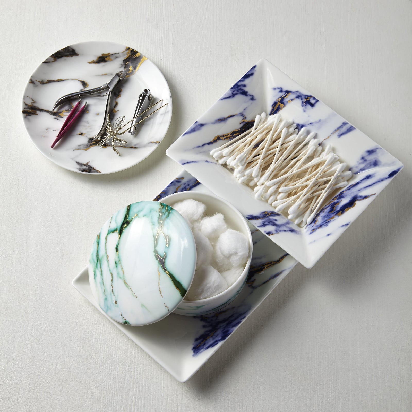 Prouna Marble Verde Jewelry Box Open White Background Photo