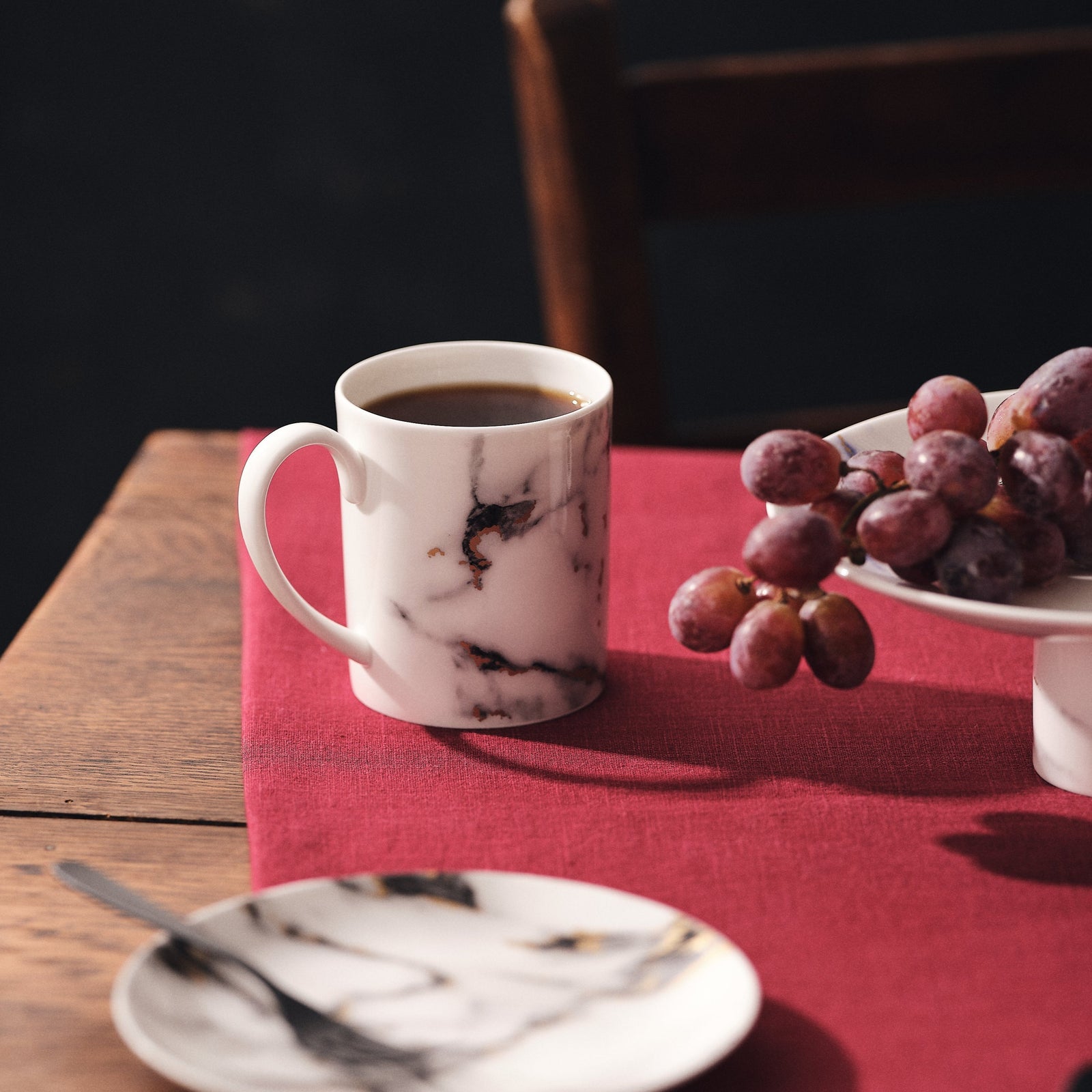 Prouna Marble Venice Fog Cylinder Mug White Background Photo