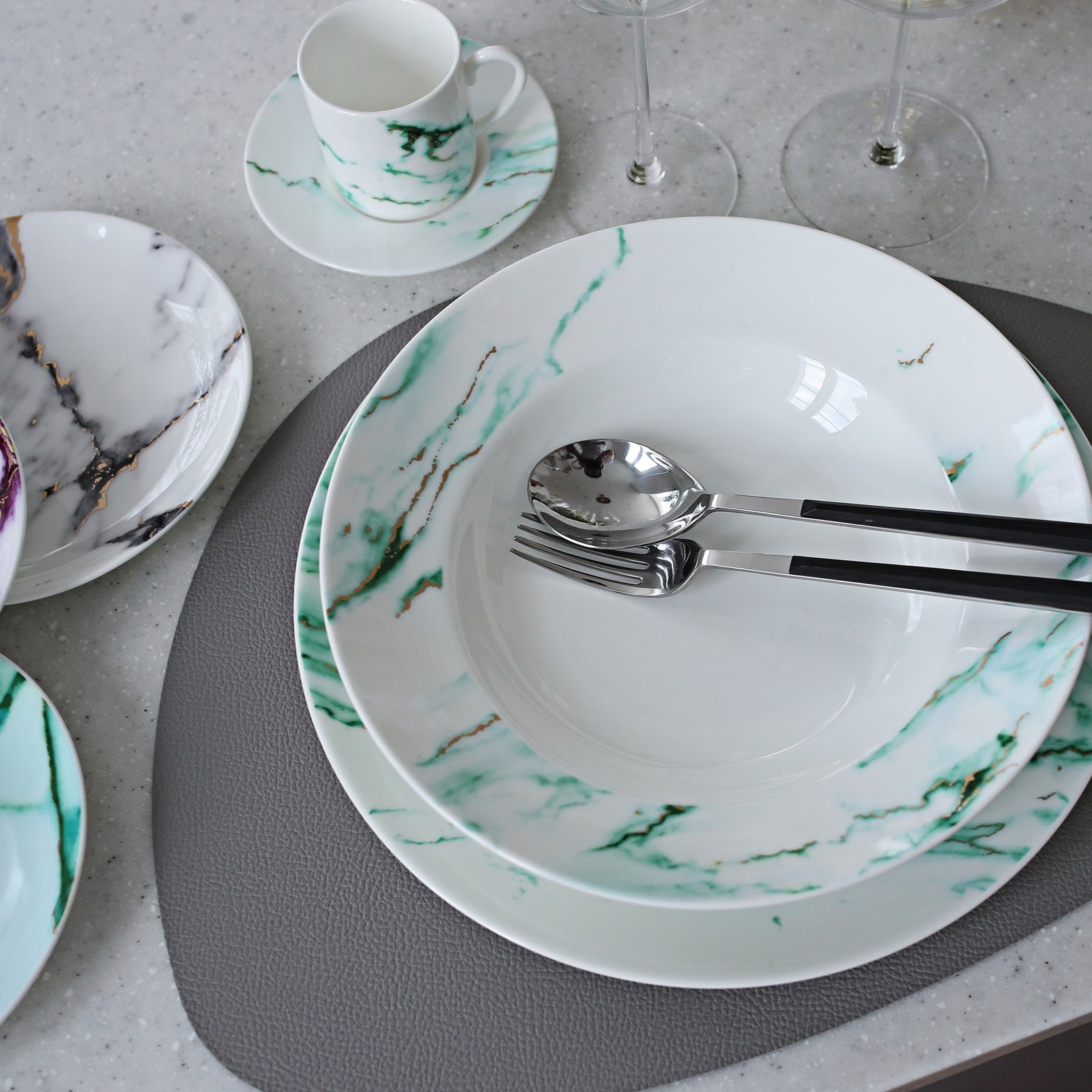 Prouna Marble Verde Soup Bowl White Background Photo