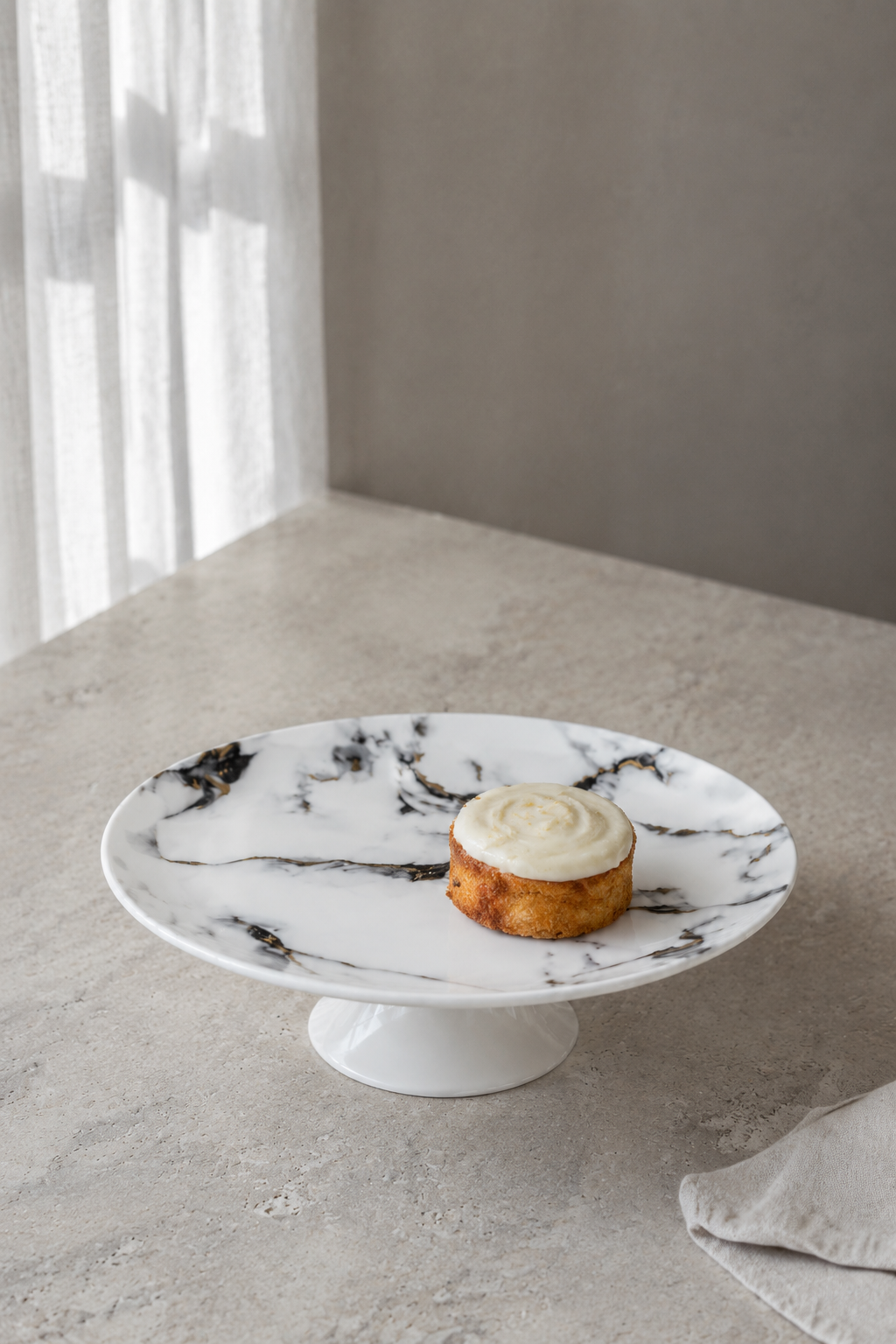 Pedestal Cake Stand - Venice Fog