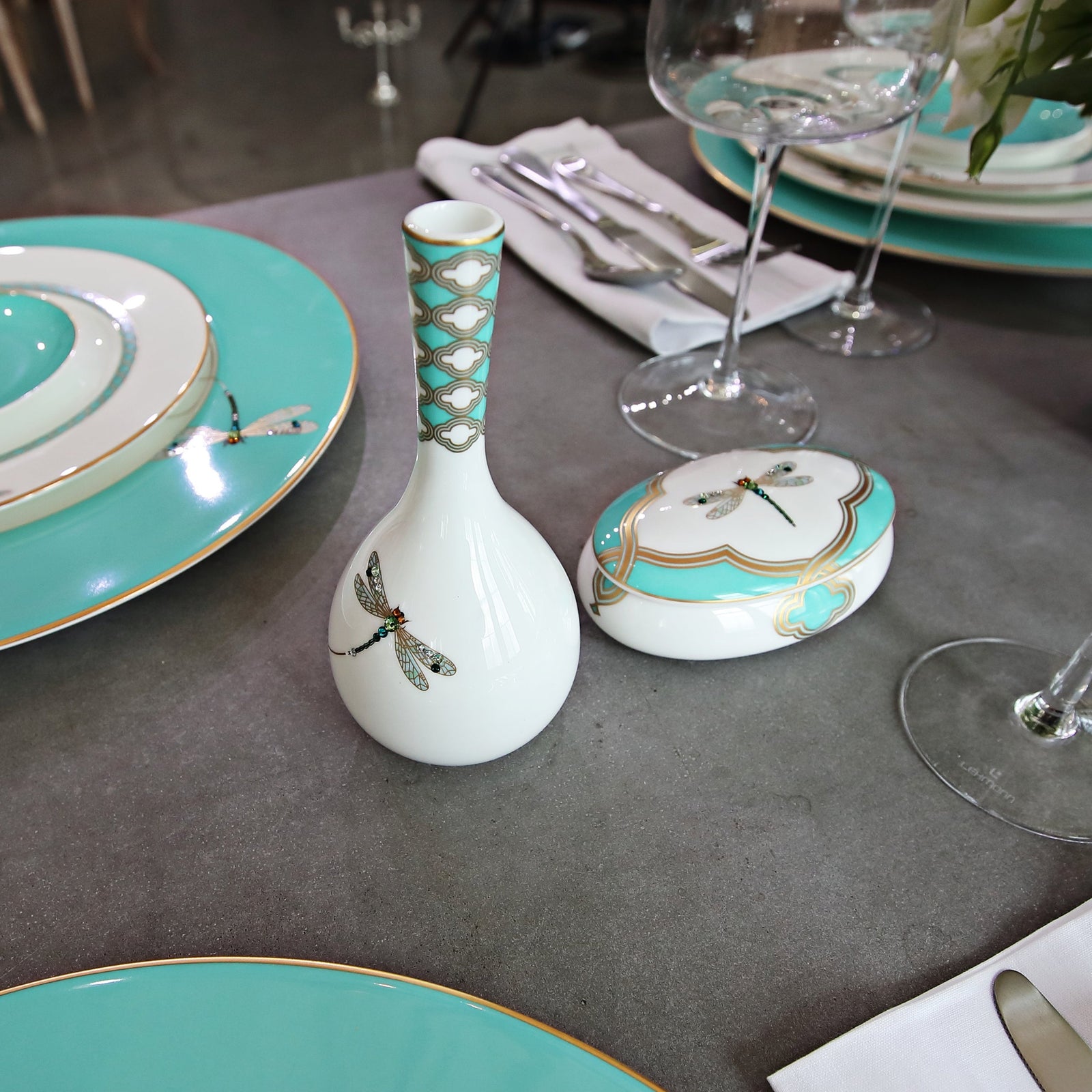 Prouna My Dragonfly Oval Jewelry Box Open White Background Photo