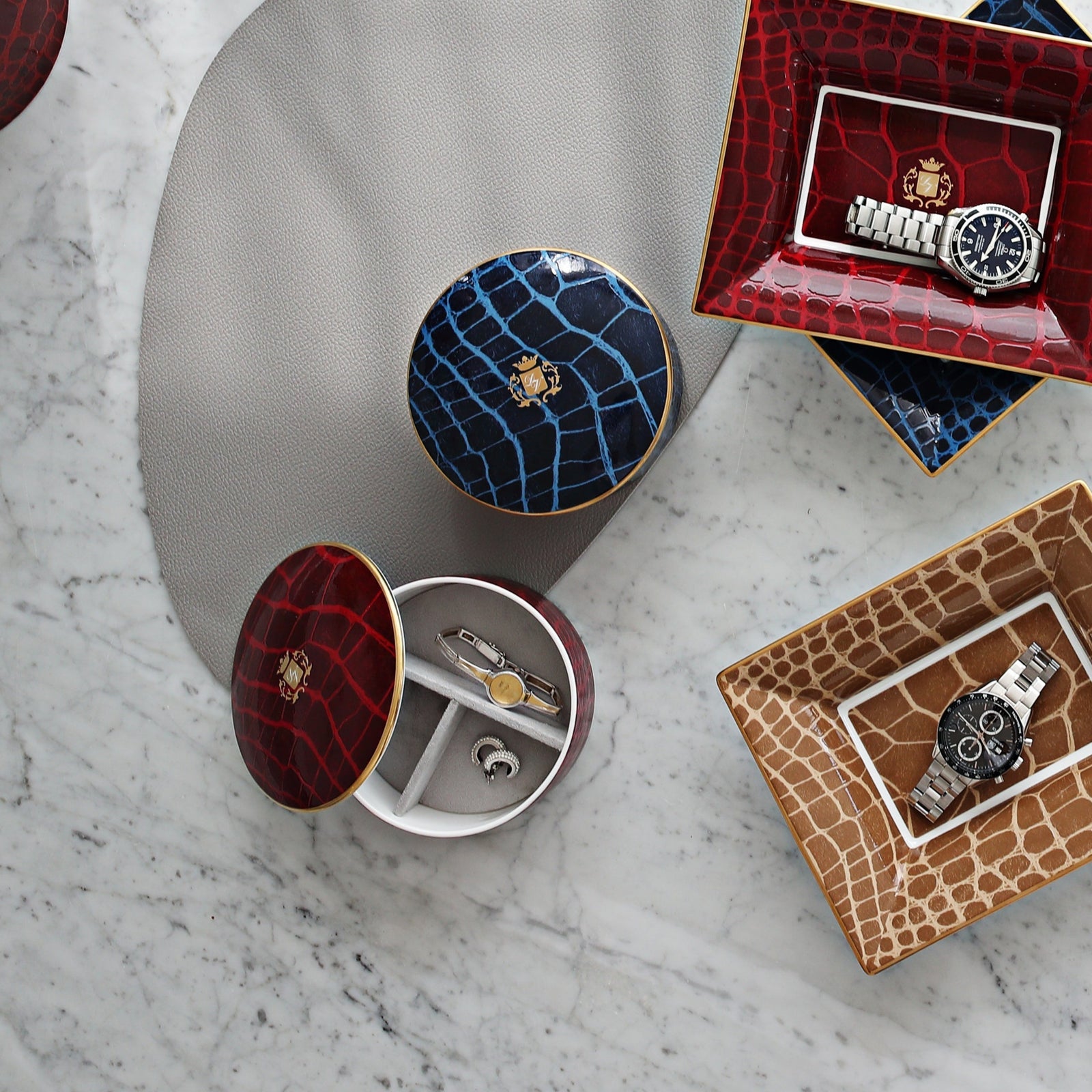 Prouna Alligator Ruby Jewelry Box White Background Photo