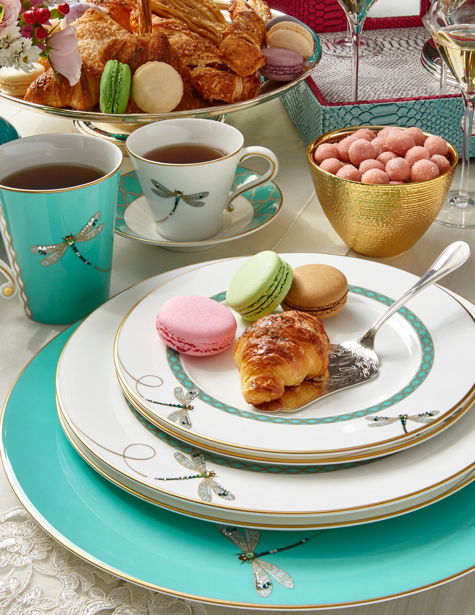 Prouna My Dragonfly Charger Plate White Background Photo